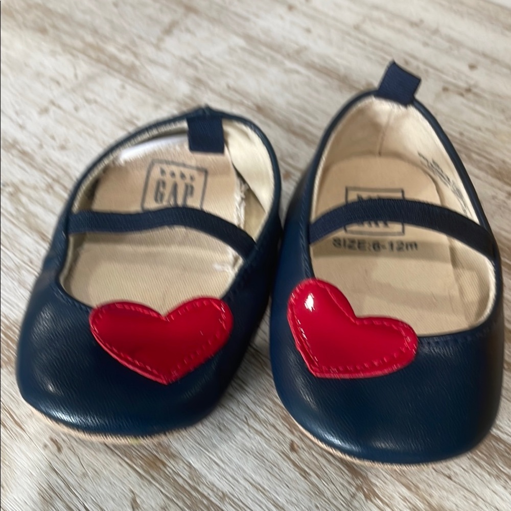 GAP Blue and Red Dress Shoes with Heart Appliqué